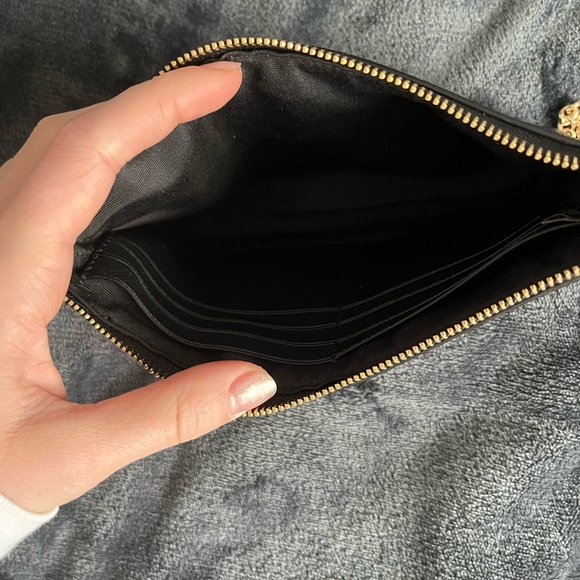 NEW BLACK COACH NEW YORK CLUTCH - Picture 3 of 4